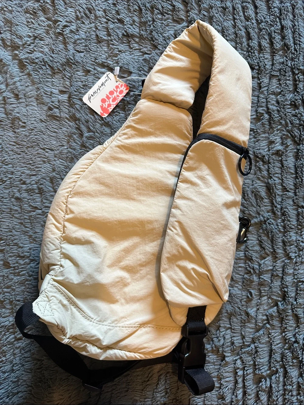 FP Movement Cream Sling Crossbody Bag with Black Accents - Picture 4 of 14